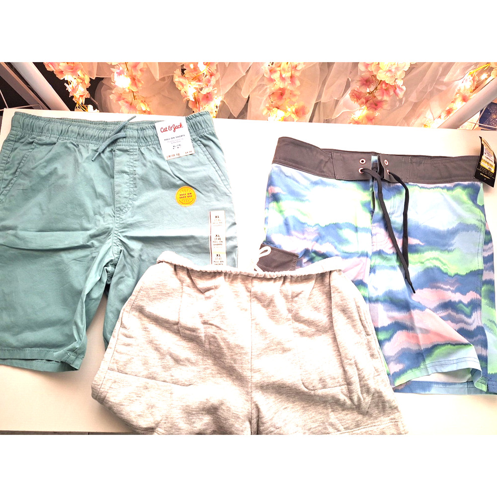 Boys Lot of Shorts Size XL 3 pairs